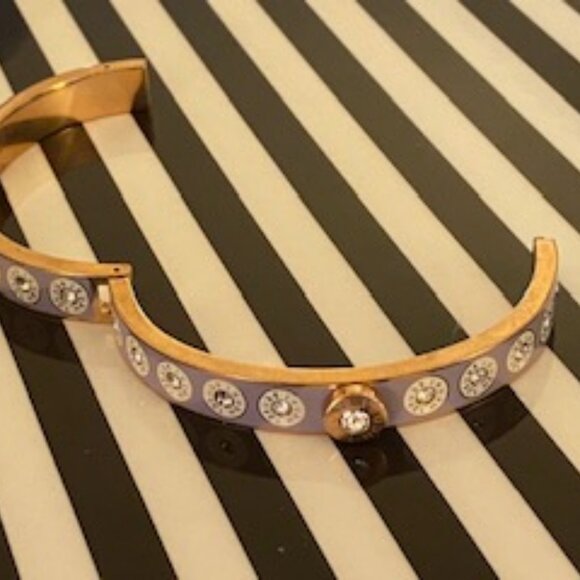 Henri Bendel Rare Rivet Enameled Swarovski Bangle - Picture 11 of 11